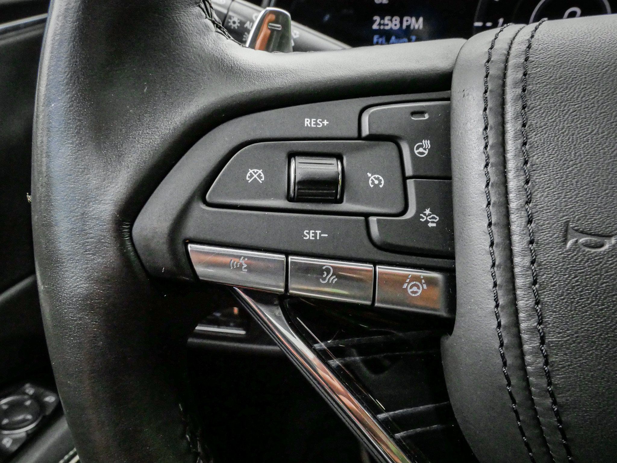 Used 2023 Cadillac Escalade V w/ LPO, ONYX Package AWD/4WD image 19
