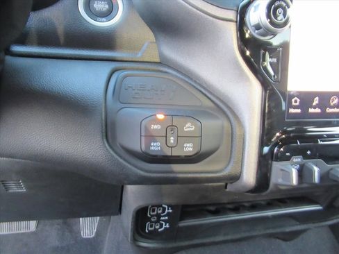 New 2026 RAM 2500 Warlock AWD/4WD image 24