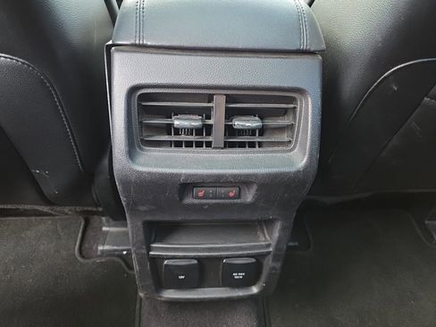 Used 2015 Ford Edge Titanium w/ Equipment Group 301A image 18