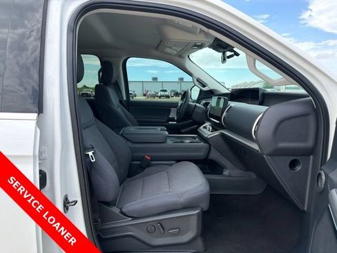 New 2026 Ford Expedition Max Active AWD/4WD image 9