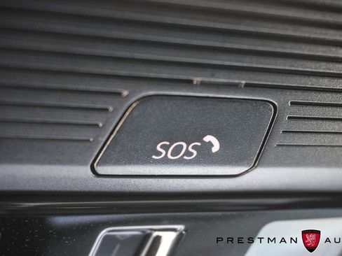 Used 2024 Volkswagen GTI Autobahn image 35