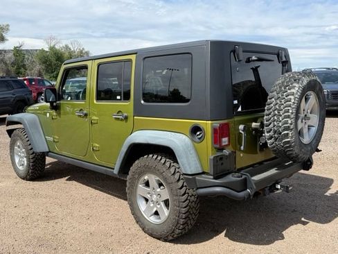 Used 2010 Jeep Wrangler Unlimited Rubicon AWD/4WD image 3