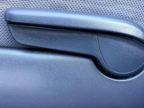 Used 2007 Toyota Matrix image 33