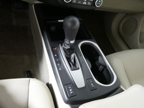 Used 2016 Acura RDX AWD w/ Technology Package image 24