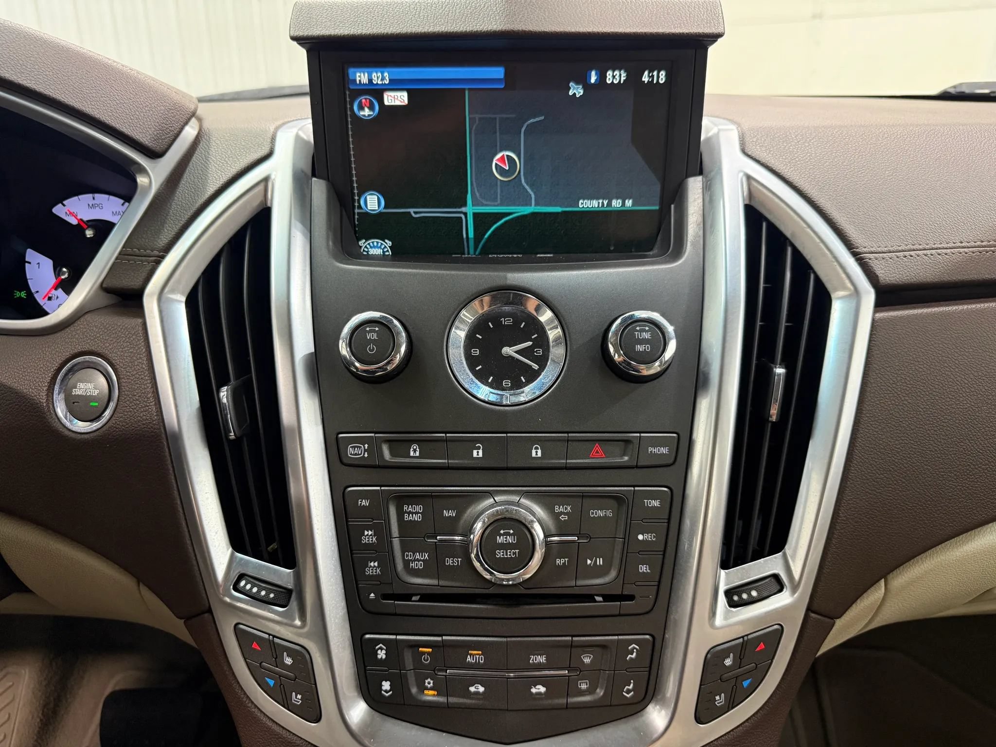 Used 2012 Cadillac SRX Premium AWD/4WD image 23