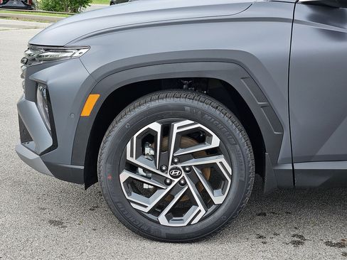 New 2026 Hyundai Tucson Limited AWD/4WD image 10