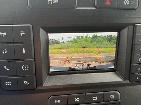 Used 2018 Ford F150 XLT w/ Equipment Group 301A Mid AWD/4WD image 17