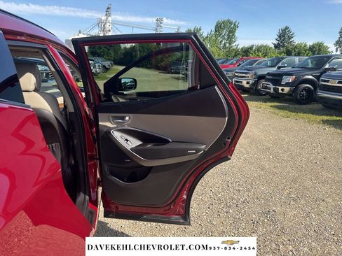 Used 2015 Hyundai Santa Fe Sport 2.0T w/ Option Group 05 AWD/4WD image 33