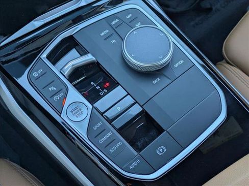 Certified 2024 BMW 230i Coupe w/ Premium Package image 11