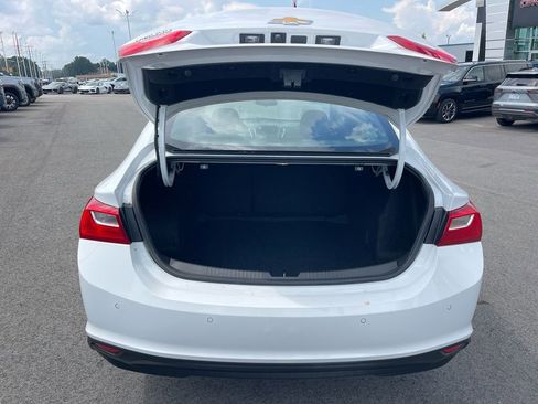 Used 2024 Chevrolet Malibu LT image 28