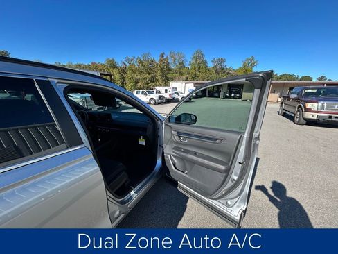 Used 2024 Honda CR-V Sport image 21