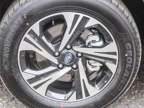 New 2025 Subaru Crosstrek 2.0i Premium image 10