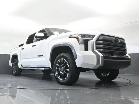 Used 2023 Toyota Tundra Limited AWD/4WD image 64