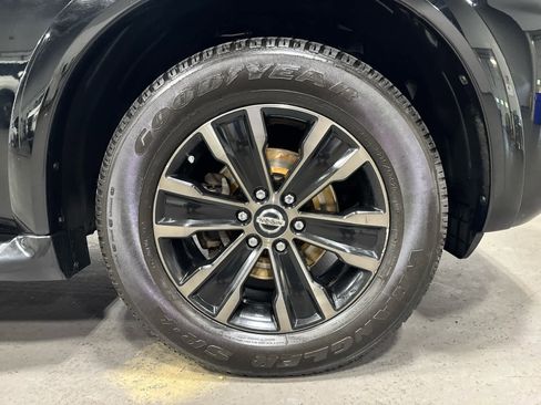 Used 2020 Nissan Armada Platinum w/ Captain's Chairs Package image 34