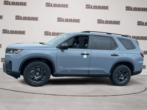 New 2026 Honda Pilot TrailSport image 2