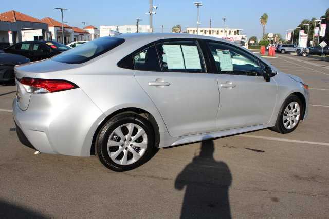 Certified 2025 Toyota Corolla LE FWD image 20