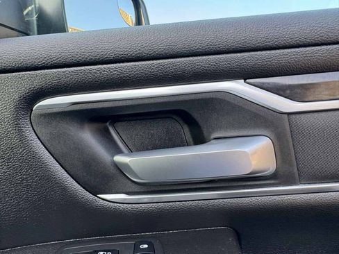 Used 2023 RAM 1500 Big Horn AWD/4WD image 35