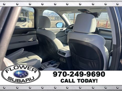 Used 2025 Hyundai Palisade SEL image 14