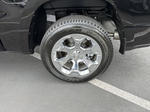 Used 2022 RAM 1500 Big Horn AWD/4WD image 15