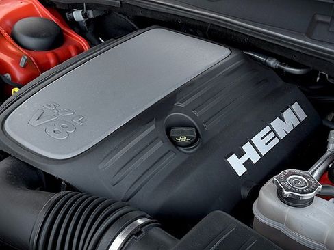 Used 2022 Dodge Challenger R/T image 22