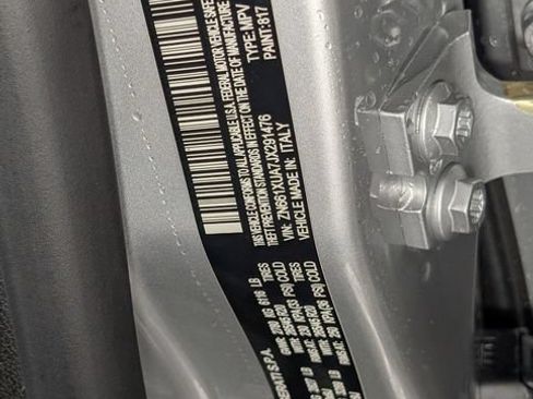 Used 2018 Maserati Levante AWD/4WD image 37