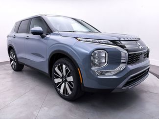 New 2026 Mitsubishi Outlander SE video 1