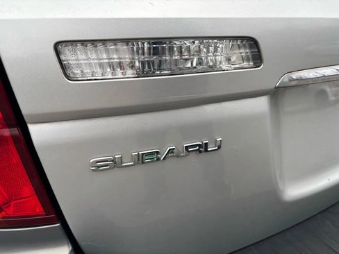 Used 2007 Subaru Outback 2.5i image 11