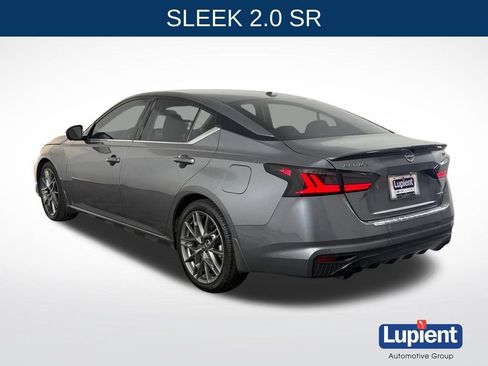 Used 2023 Nissan Altima 2.0 SR FWD image 10