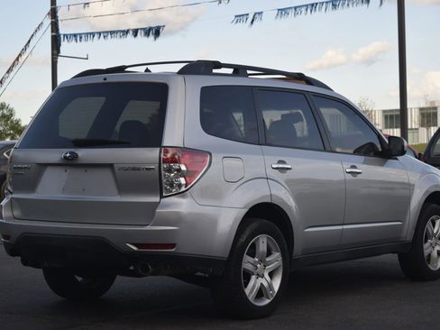Used 2010 Subaru Forester 2.5X Limited AWD/4WD image 3