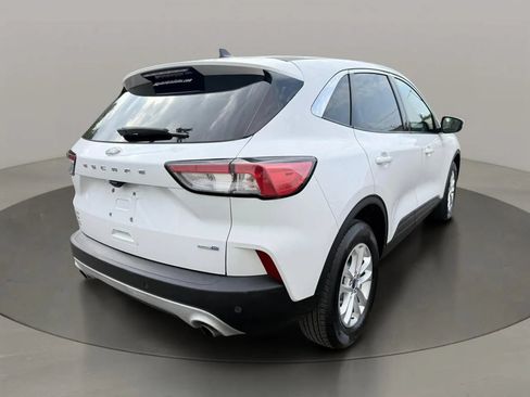 Used 2020 Ford Escape SE AWD/4WD image 6