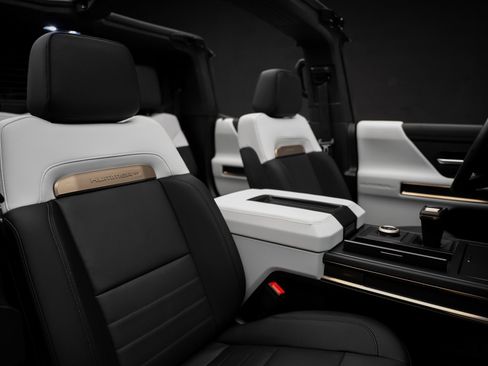 Used 2022 GMC Hummer EV Edition 1 w/ LPO, Illumination Package AWD/4WD image 65