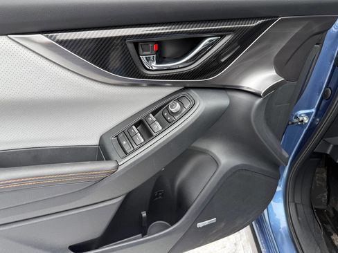 Used 2018 Subaru Crosstrek 2.0i Limited image 15