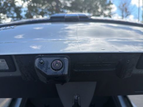 New 2026 Chevrolet Equinox EV LT image 36