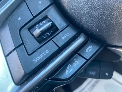 Used 2023 Subaru Forester Premium image 43