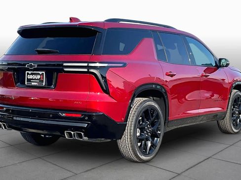 Used 2025 Chevrolet Traverse RS w/ LPO, Floor Liner Package AWD/4WD image 13