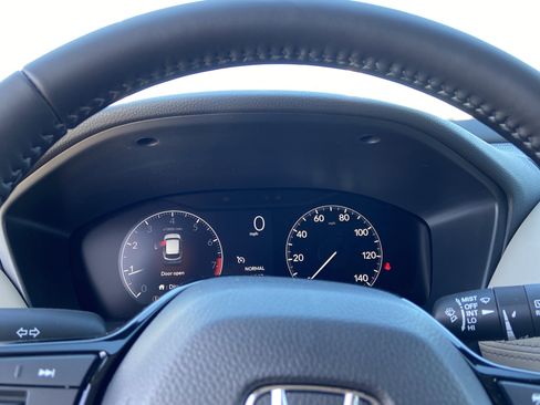 New 2026 Honda HR-V EX-L image 24