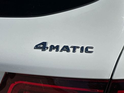 Used 2022 Mercedes-Benz GLC 300 4MATIC image 26