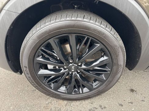 Used 2020 Kia Telluride SX image 37