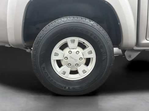 Used 2006 GMC Canyon SLE AWD/4WD image 26