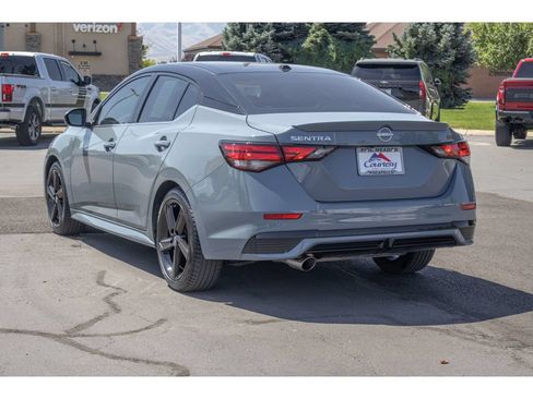 Used 2024 Nissan Sentra SR FWD image 5