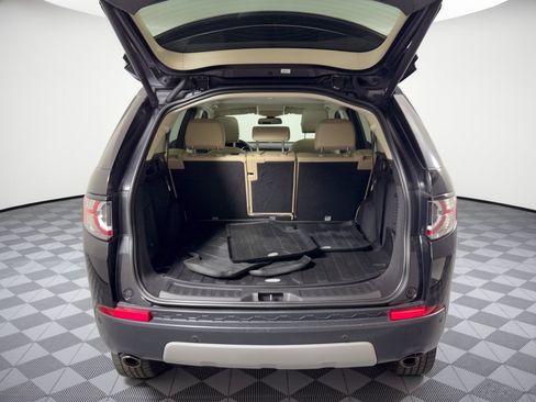 Used 2016 Land Rover Discovery Sport HSE AWD/4WD image 28