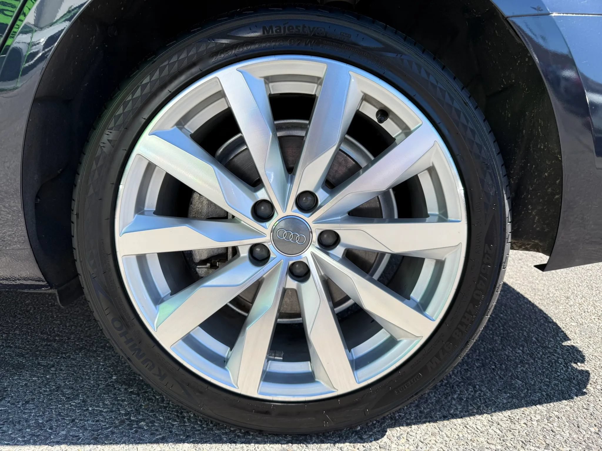 Used 2018 Audi A4 2.0T Ultra Premium w/ Convenience Package FWD image 8