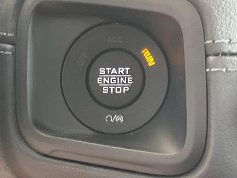 New 2025 Jeep Wrangler Unlimited Rubicon 392 image 9