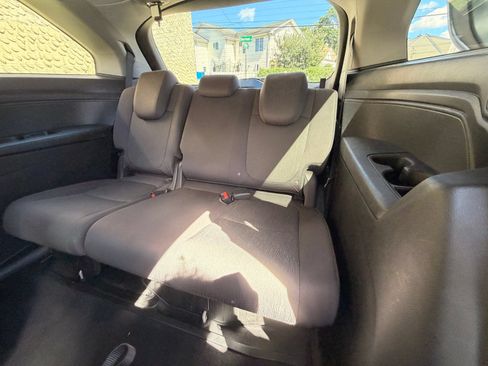 Used 2019 Honda Odyssey LX image 19