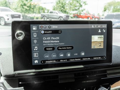 Used 2024 Honda Prologue EX image 17
