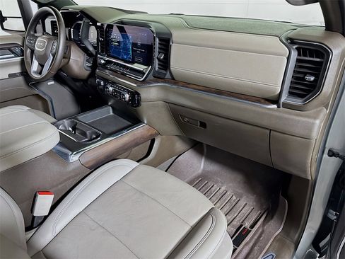 Certified 2024 GMC Sierra 2500 SLT w/ Texas SLT Premium Package image 28