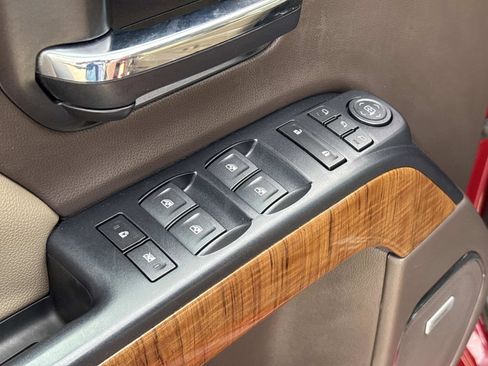 Used 2018 GMC Sierra 1500 SLT w/ SLT Premium Package image 15