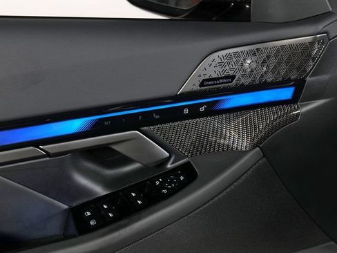 Used 2026 BMW M5 w/ Carbon Package AWD/4WD image 31