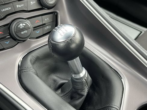 Used 2021 Dodge Challenger R/T Scat Pack image 25