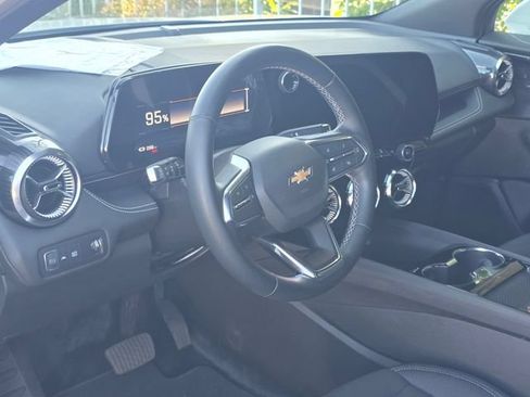 Certified 2024 Chevrolet Blazer EV LT AWD/4WD image 9